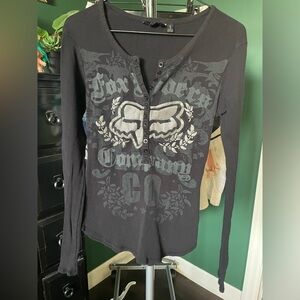 Fox y2k Henley button ribbed long sleeve